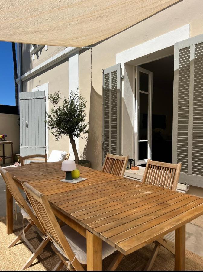 Casa Andrea Appartement Tout A Pied Avec Grand Jardin Sanary-sur-Mer Eksteriør billede