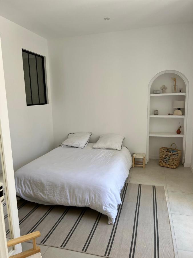 Casa Andrea Appartement Tout A Pied Avec Grand Jardin Sanary-sur-Mer Eksteriør billede
