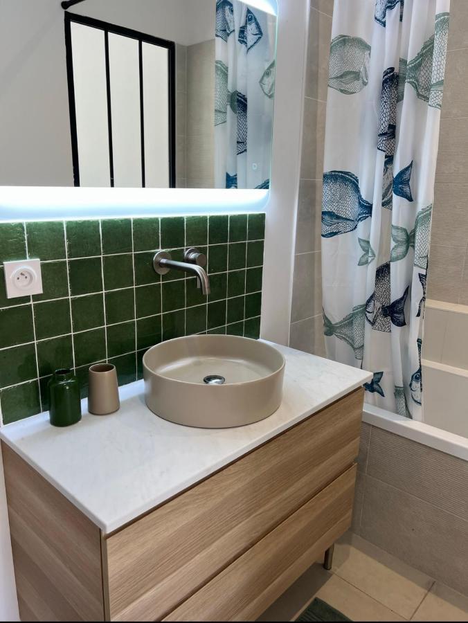 Casa Andrea Appartement Tout A Pied Avec Grand Jardin Sanary-sur-Mer Eksteriør billede