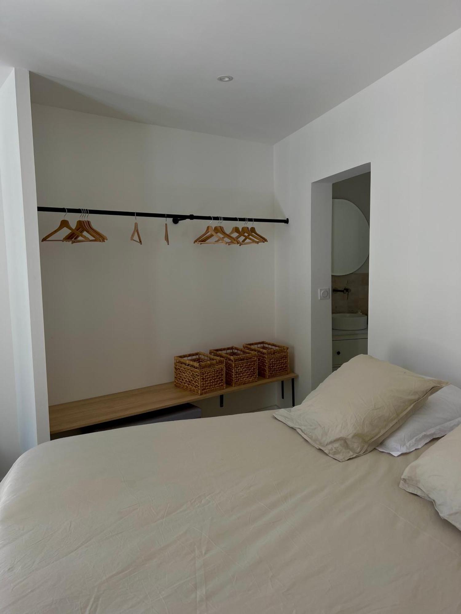 Casa Andrea Appartement Tout A Pied Avec Grand Jardin Sanary-sur-Mer Eksteriør billede